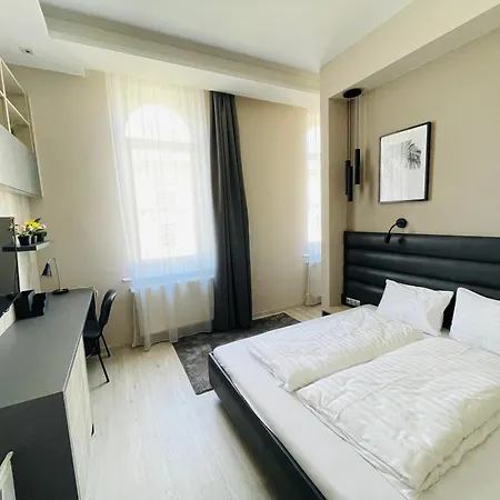 Podmaniczky 27 By Corall *